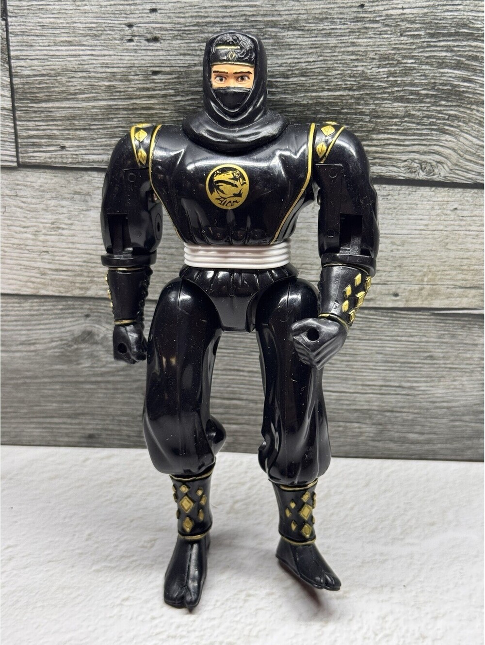Bandai 1995 Mighty Morphin Power Rangers Black Ninja Ranger Action Figure